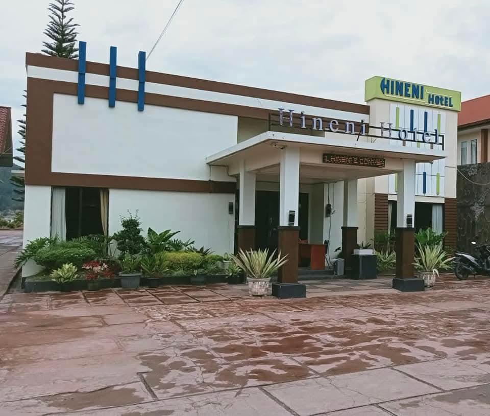 Hotel Hineni Tarutung